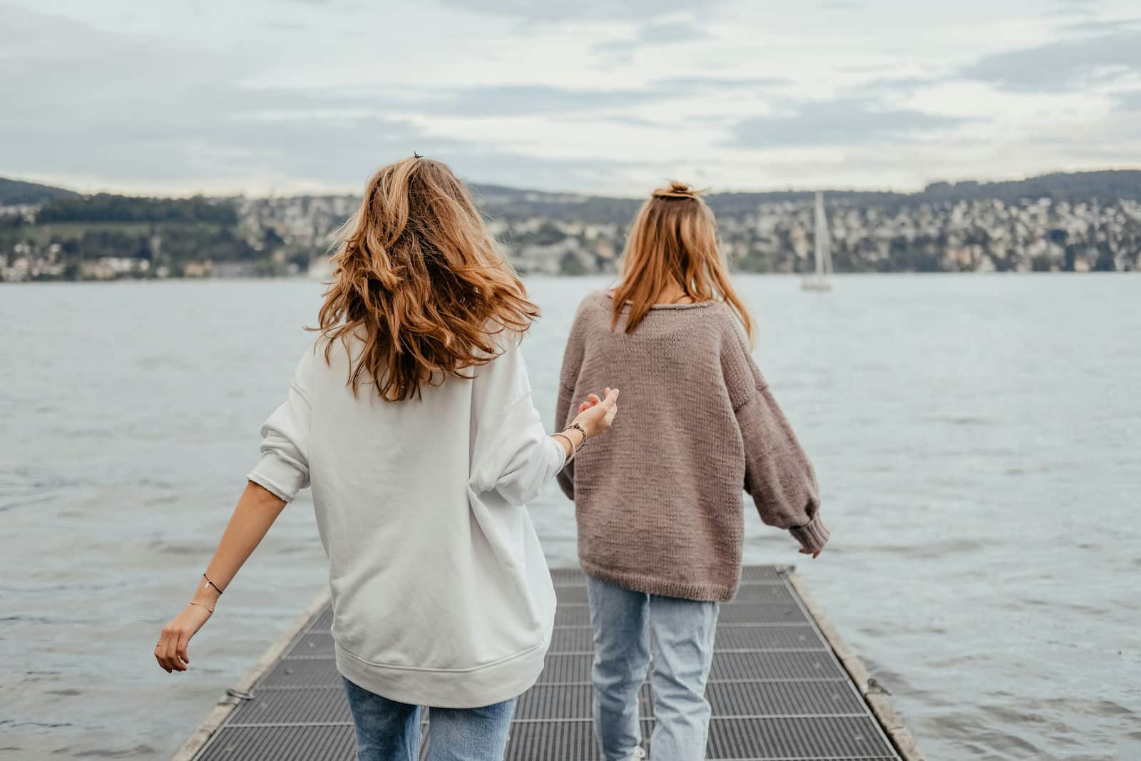Mon ex me nargue avec sa nouvelle copine : Top 8 des raisons