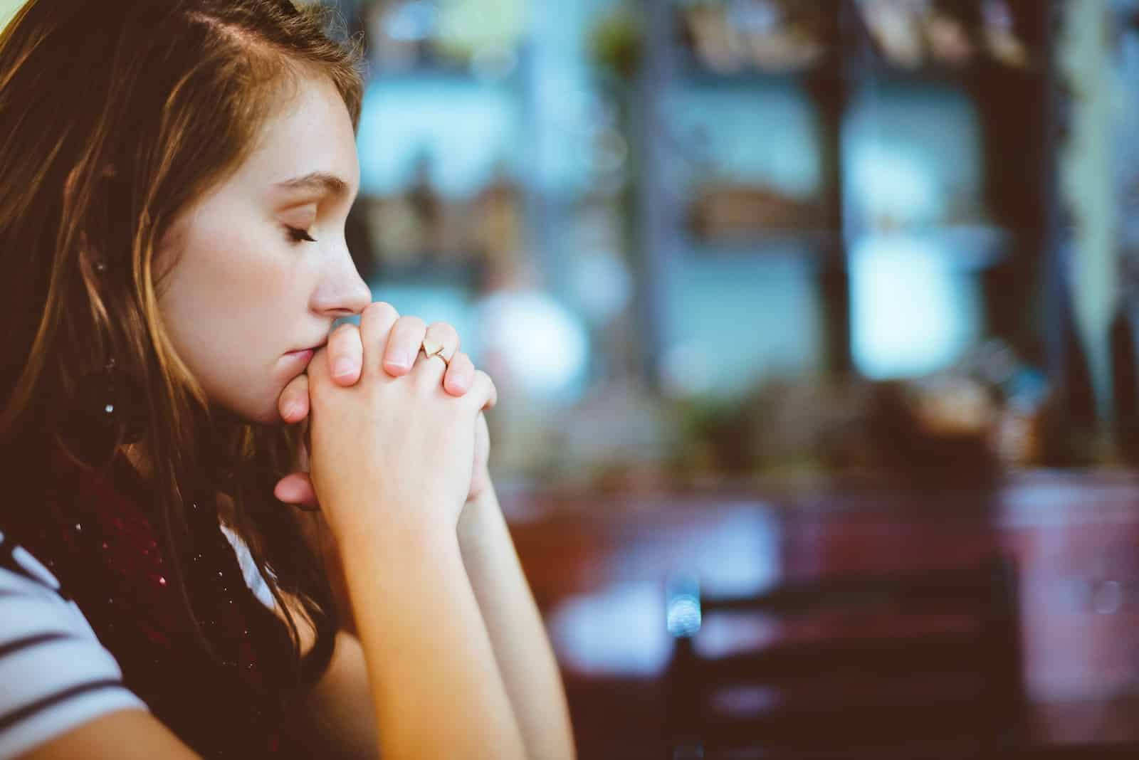Rupture amoureuse douloureuse : 9 erreurs à éviter absolument